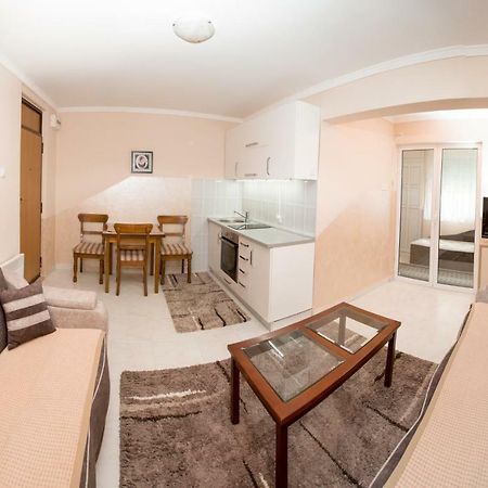 Valentina Apartman Apartment Petrovac Ngoại thất bức ảnh